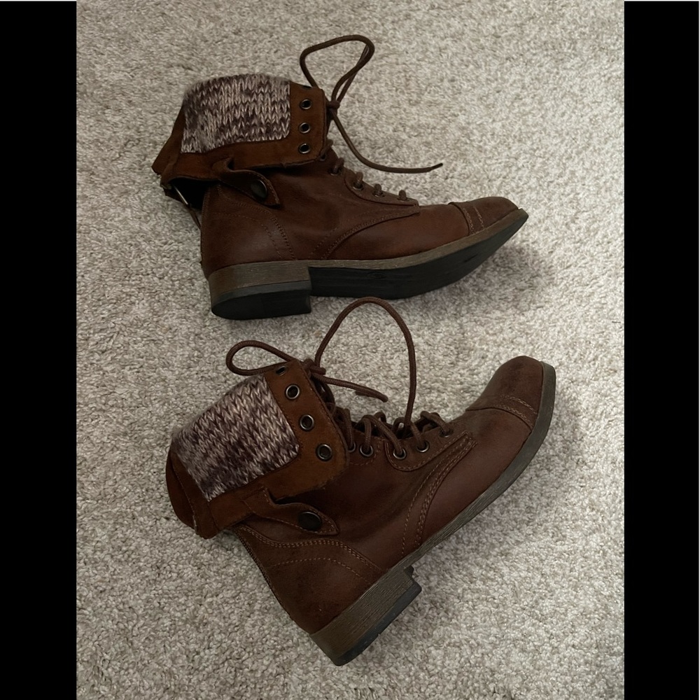 Mossimo Supply & Co Brown Faux Leather Boots Size 6